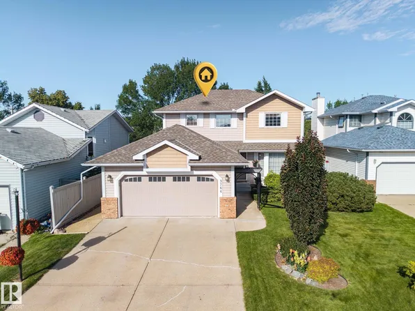3764 30th St NW, Edmonton, AB T6T 1H6