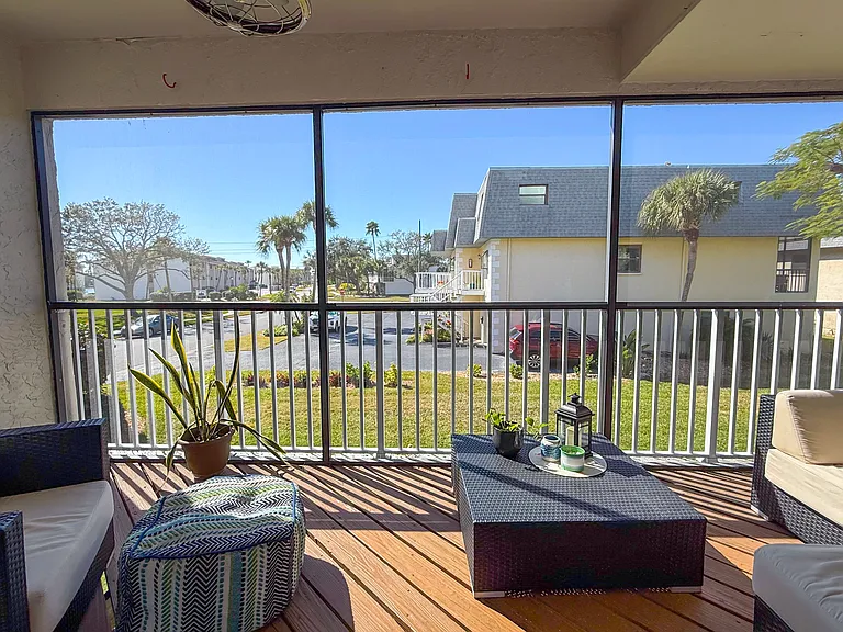 255 Capri Cir N #8 — Photo 21