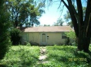 408 E North St, Lockport, IL 60441