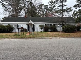 2103 N McMillan Ave, Lumberton, NC 28358