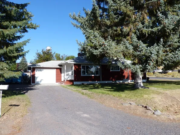 104 S Roanoke Ave, Hines, OR 97738