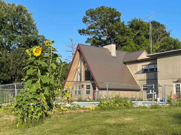 611 County Road 4568, Winnsboro, TX 75494