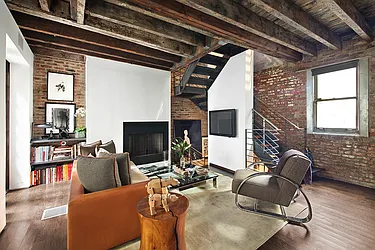 117 REAR Charles Street