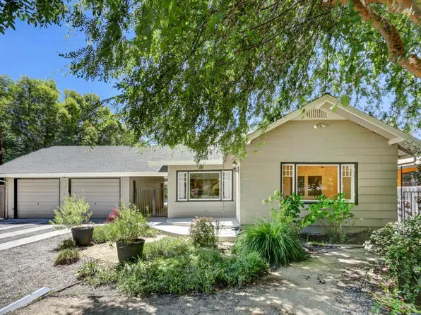 6016 Palm Dr, Carmichael, CA 95608