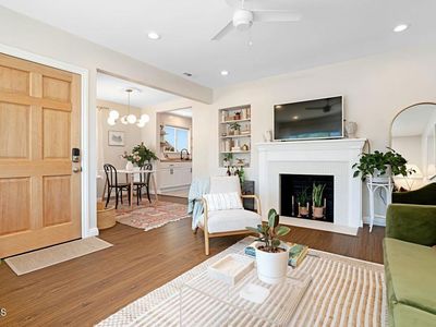 6014 Case Ave, North Hollywood, CA, 91606