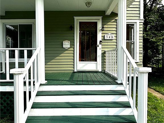 3rd image of 345 Irvine Pl