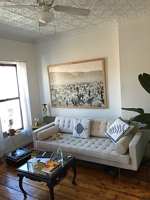 Rented by Realty Collective | media 11