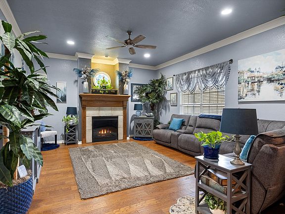 5th image of 3103 Rim Rock Ct