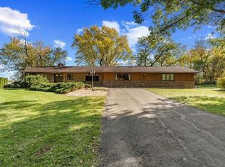 8335 Northview Dr, Cedar Falls, IA 50613