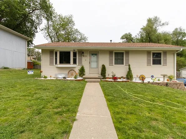 921 E Buddy St, Saint Joseph, MO 64504