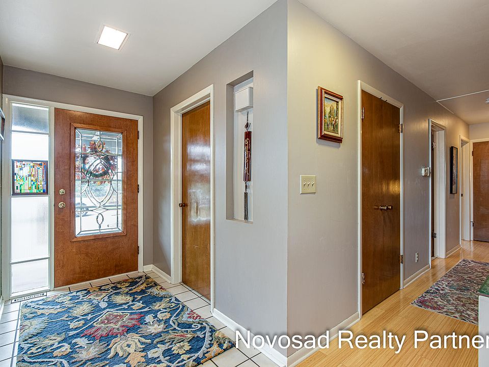3464 Springbrook Dr NW, Grand Rapids, MI 49544 Zillow
