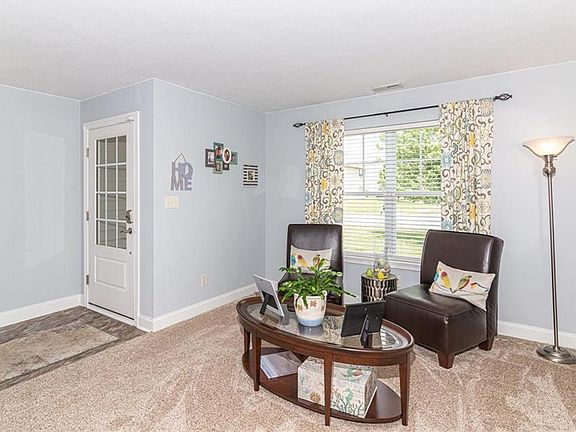5th image of 2478 McGregor Dr