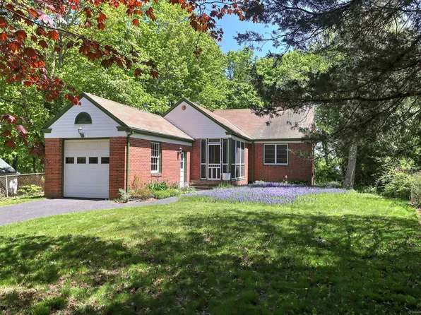 41 Marion Avenue, Hamden, CT 06518