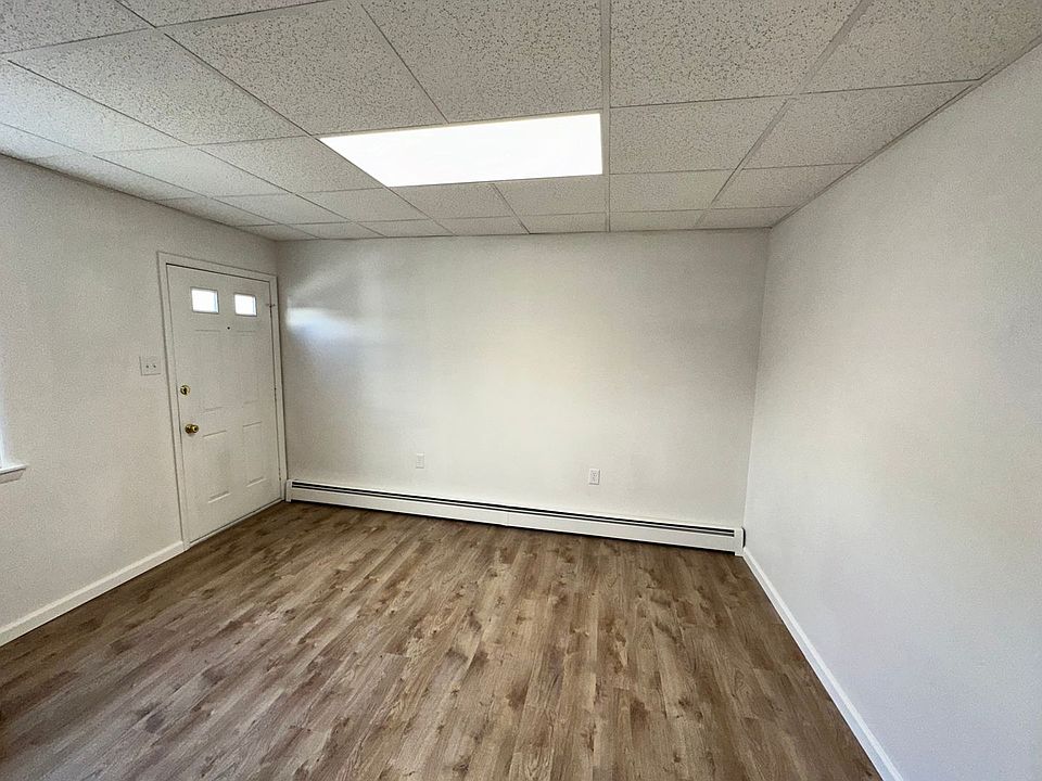 5357 E Main Street 53 E Main St Mount Joy, PA Zillow