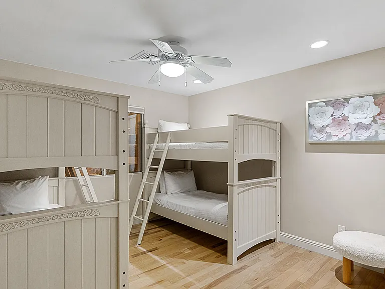 6928 E Jenan Dr — Photo 22