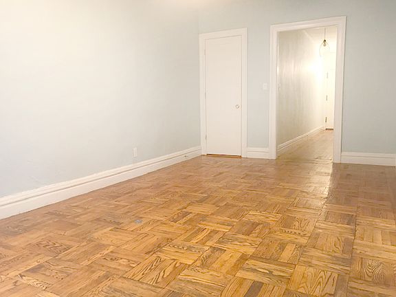 2nd image of 72 Barrow St APT 2P