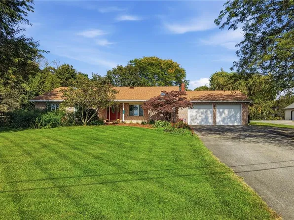 4732 Cardinal St, Schnecksville, PA 18078