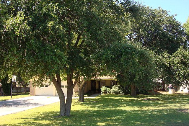 1st image of 108 Las Lomas Dr