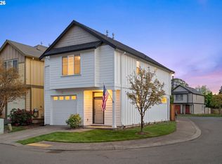 17474 SE Reserve Loop, Milwaukie, OR 97267