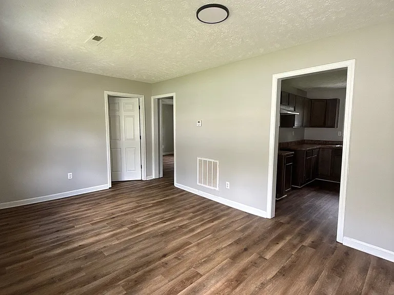 916 N Monroe Ave #3 — Photo 10