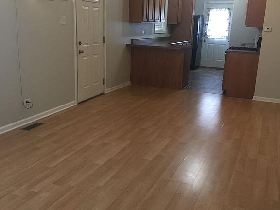 2nd image of 506 Avalon Dr