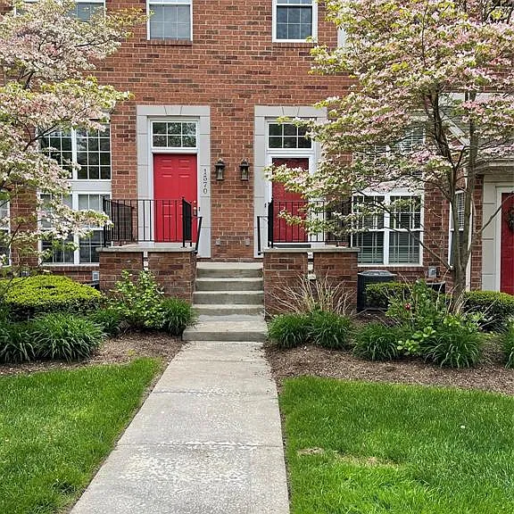 1572 Maryland Club Dr — Photo 1