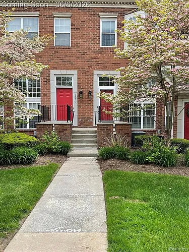 1572 Maryland Club Dr Photo 1