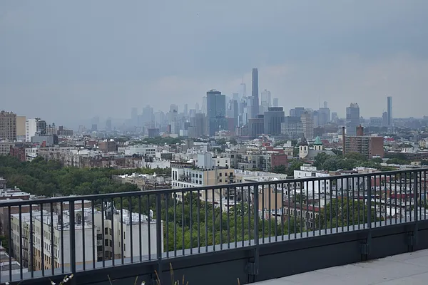 Rented by MNS | media 26