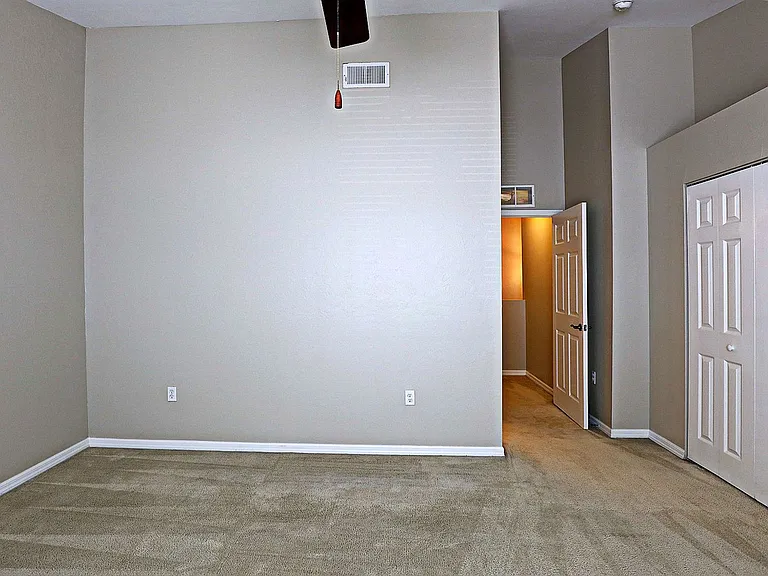 3647 Pine Oak Cir #107 — Photo 21