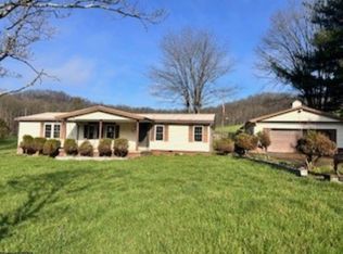 1421 Francis Mine Rd, Fairmont, WV 26554