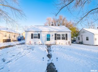 5220 N Roberts Rd, Peoria Heights, IL 61616