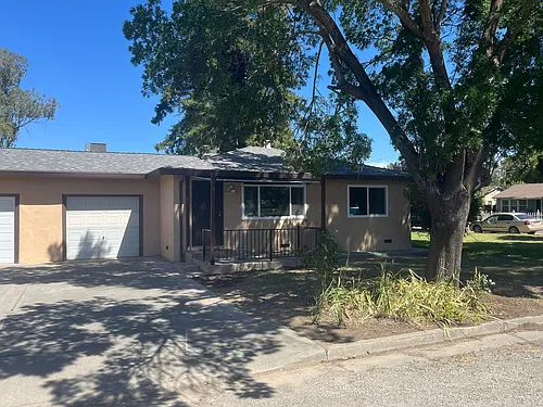 16881 Antelope St Photo 1