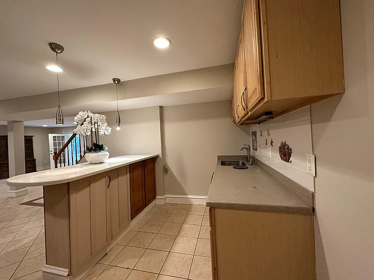 9206 Hambletonian Pl — Photo 3