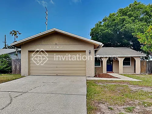 1380 Wildwood Ct Photo 1