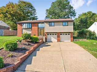 104 Calmwood Dr, Glenshaw, PA 15116