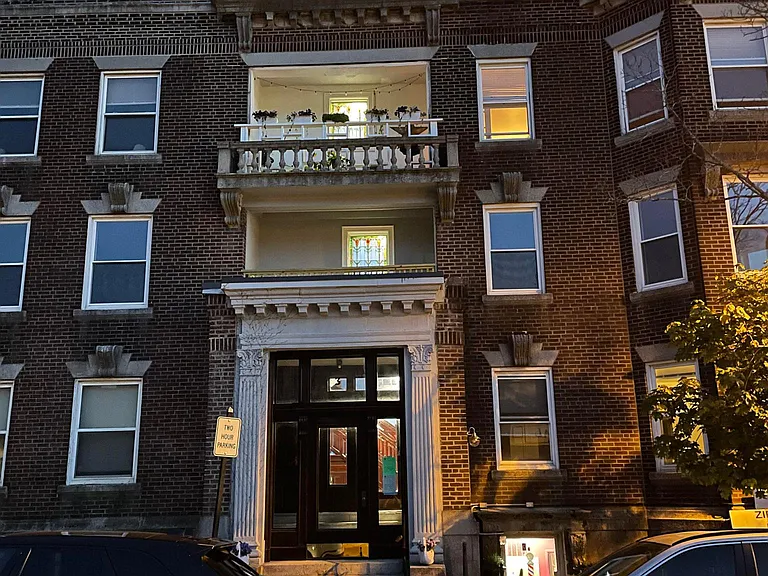 3 Alton Pl #2 — Photo 41