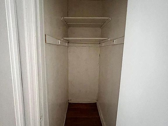 3rd image of 2723 Barnes Ave APT 5C