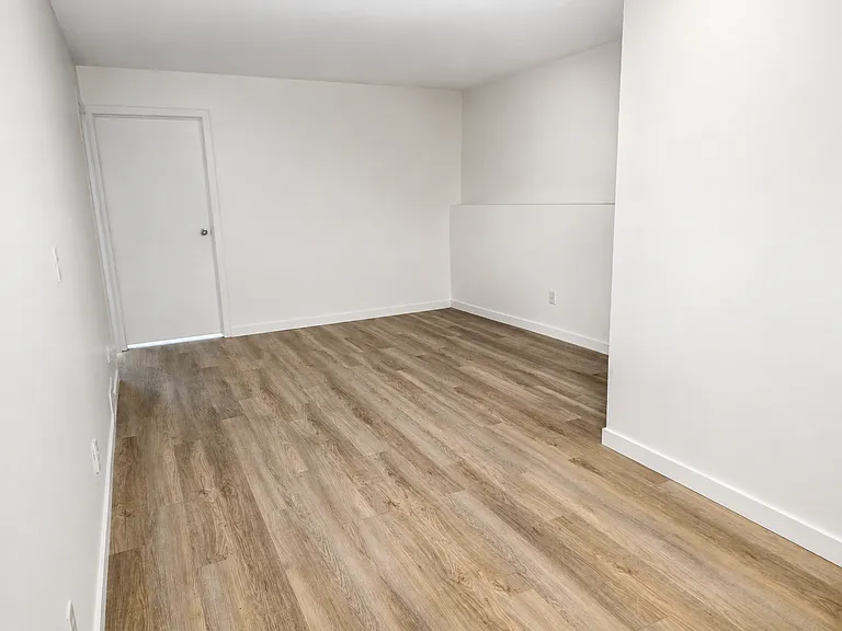 1318 Gabriola Dr — Photo 7