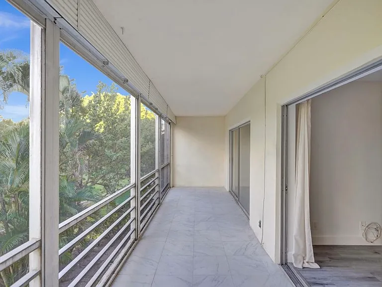 300 Waterway Dr S #205 — Photo 7