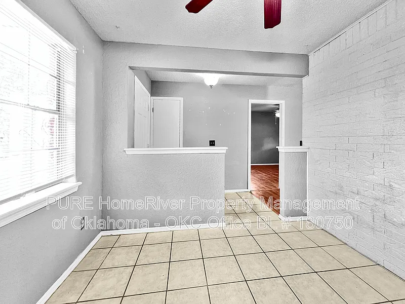 3 bed, 2.0 bath, 1215 sqft, $1,475 — Photo 3