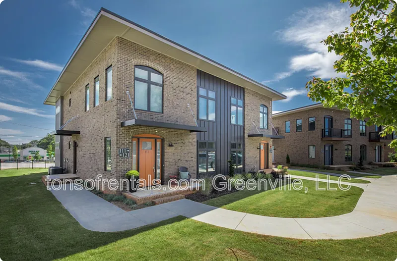 2 bed, 2.0 bath, 1200 sqft, $1,800 — Photo 3