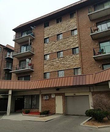 2nd image of 2325 N Neva Ave APT 207B