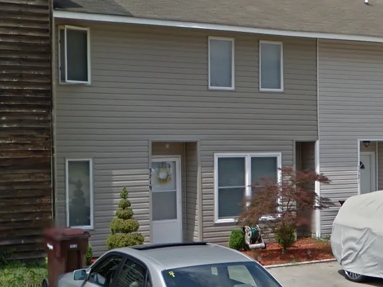 3719 Radford Cir — Photo 1