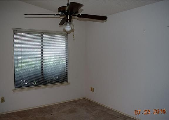 4th image of 2705 Stonecreek Pl