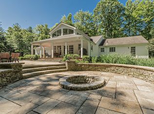 47751 Mather Ln, Chagrin Falls, OH 44022