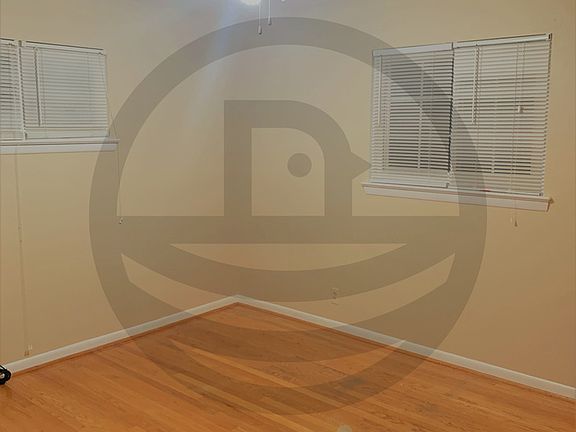 5th image of 513 Lancaster Ave