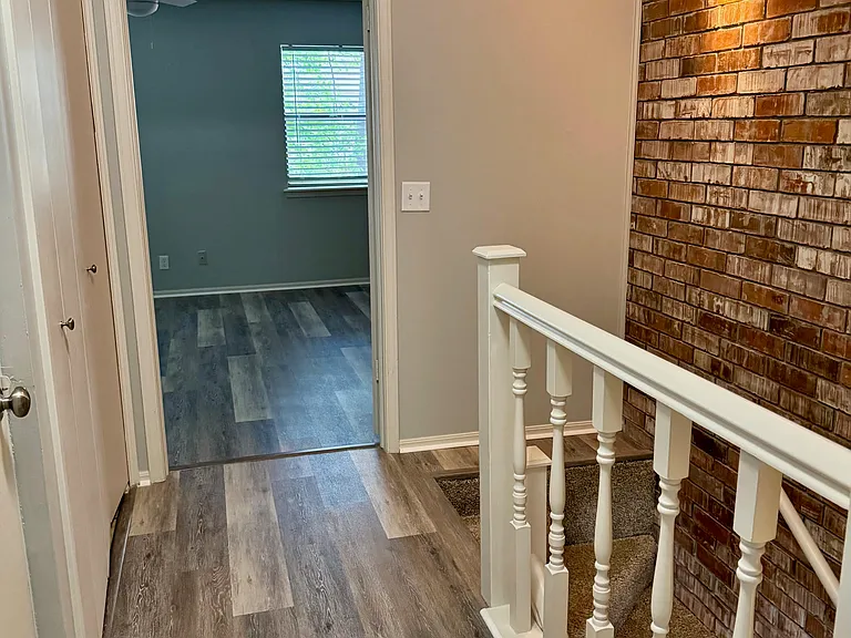 Second level hallway