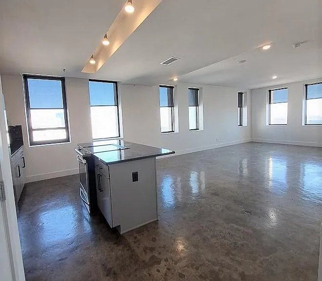 Dallas Power and Light Lofts — Photo 49