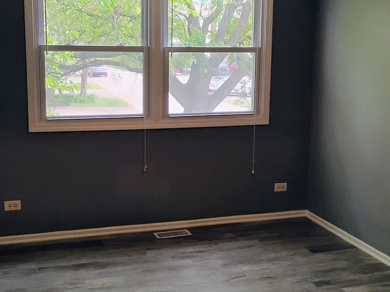 1803 Dumont Ln — Photo 34
