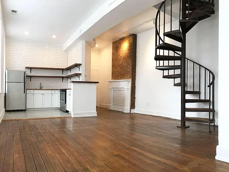 848 York St #1 — Photo 1